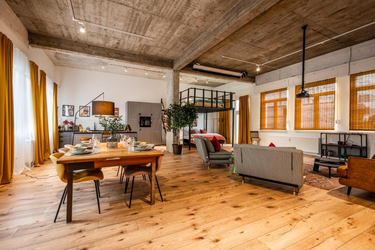 Klassen Stay - Exklusives Loft - Xxl Leinwand - 4 Km Messe, 1,5 Km Hbf Essen Exterior photo